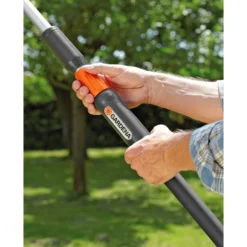 GARDENA Akku-Teleskop-Hochentaster TCS 20/18V P4A Set 16 GARDENA Akku-Teleskop-Hochentaster TCS 20/18V P4A Set -Angebote Biohort Store 6725873 WE DE 001 GardenaAkkuTeleskopHochentaster