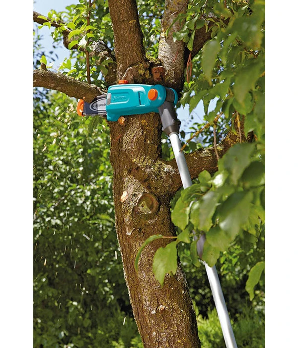 GARDENA Akku-Teleskop-Hochentaster TCS 20/18V P4A Set 6 GARDENA Akku-Teleskop-Hochentaster TCS 20/18V P4A Set – Bild 4