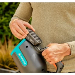 GARDENA Akku-Bläser PowerJet 18V P4A Set 27 GARDENA Akku-Bläser PowerJet 18V P4A Set -Angebote Biohort Store 6726350 WE MO 009 GARDENAAkkuBlaeserPowerJet18VP4ASet 1