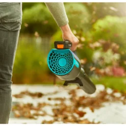 GARDENA Akku-Bläser PowerJet 18V P4A Set 25 GARDENA Akku-Bläser PowerJet 18V P4A Set -Angebote Biohort Store 6726350 WE MO 011 GARDENAAkkuBlaeserPowerJet18VP4ASet 1