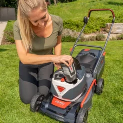 AL-KO Akku-Rasenmäher 42.2 LI Comfort, Inkl. 2 Akkus 16 AL-KO Akku-Rasenmäher 42.2 LI Comfort, Inkl. 2 Akkus -Angebote Biohort Store 6942668 WE DE 001 AkkuRasenmaeherComfort